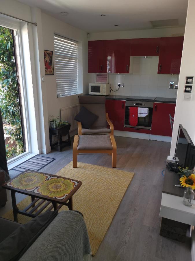 Bungalow With Parking, Near Preston Park Hove Exterior foto
